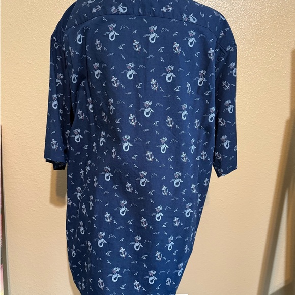 Cremieux Men's Medium Button Down Shirt Cotton Navy Mermaid Rockabilly Resort - Picture 6 of 8